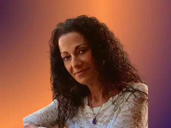 Judi Lynch,
Spirituality, Health & Wellness, Spirituality, Health & Wellness, Health & Wellness, Spirituality, Spirituality, Spirituality, Spirituality, Health & Wellness, Personal Development & Coaching, Personal Development & Coaching, Personal Development & Coaching, Personal Development & Coaching, Spirituality, Intentional Living/Conscious Living
Expert at Soulful Summit 2023: Utazás belül, kezdődjön!