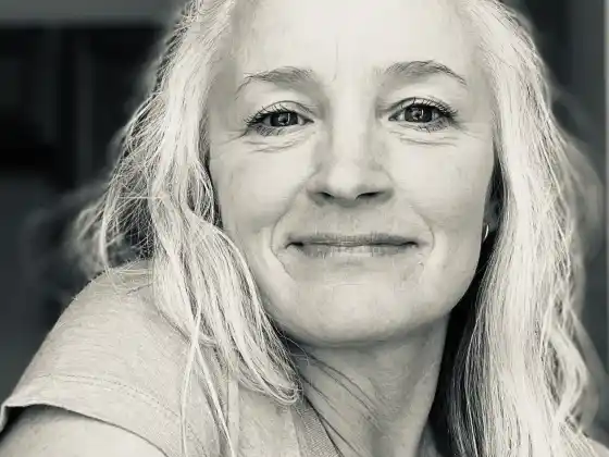 Lisa Knowlton,
健康與保健, 靈性, 悲傷, 愛情與人際關係, 個人發展與輔導, 藝術類
Expert at 賦能2025研討會